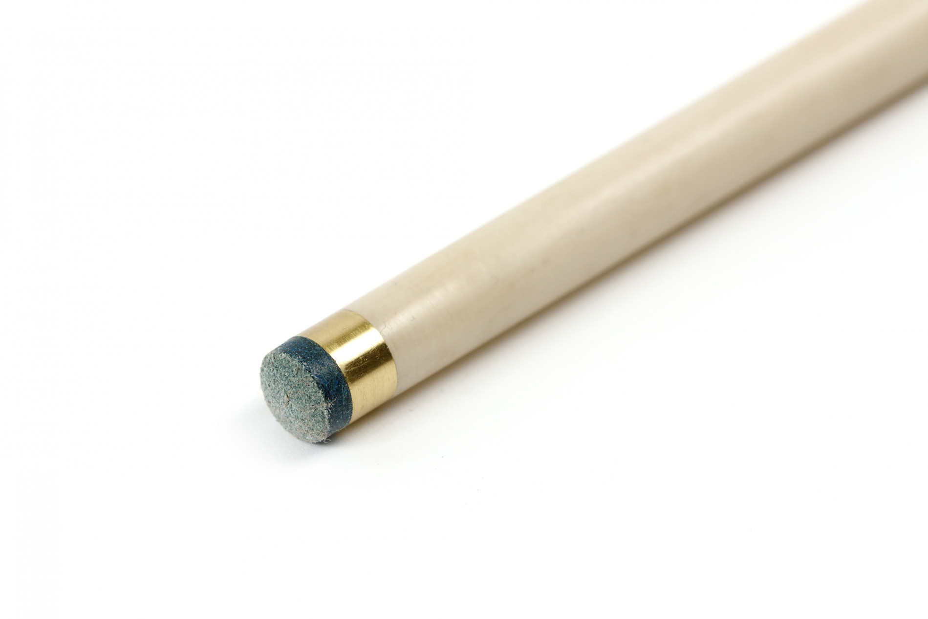 Кий Кьютек 2РС снукер, черный 9 мм